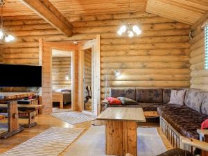Holiday Home Inarinlahti by Interhome