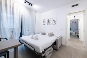 Free Parking - New 1BDR with Terrace