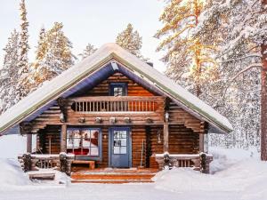 Holiday Home Tikkatupa by Interhome