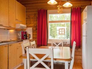 Holiday Home Joulupukin mökki by Interhome