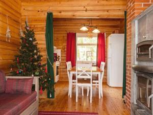 Holiday Home Joulupukin mökki by Interhome