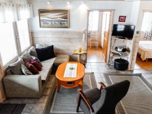 Holiday Home Lustola b by Interhome