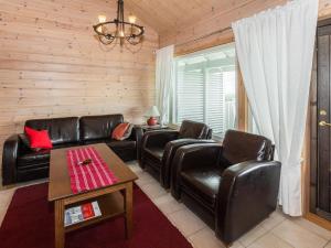 Holiday Home Ylläksen rinnemäki b by Interhome