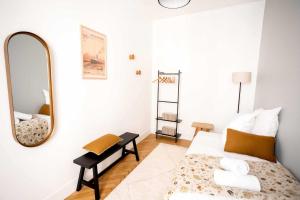Charming apartment- 3BR-5P- Quai du Rhone