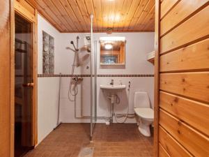 Holiday Home Lomaylläs maja- palovaarankaarre 6 a by Interhome