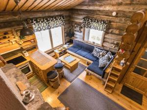 Holiday Home Lomaylläs maja-keloluppo by Interhome