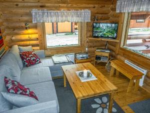 Holiday Home Fassen maja by Interhome