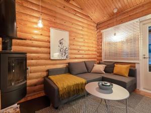 Holiday Home Felixinpolku 2 by Interhome