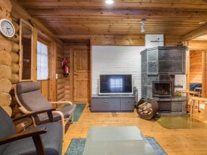 Holiday Home Kuukkelintupa 1 by Interhome