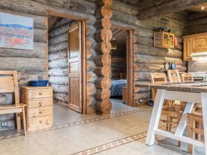 Holiday Home Klasun maja b by Interhome