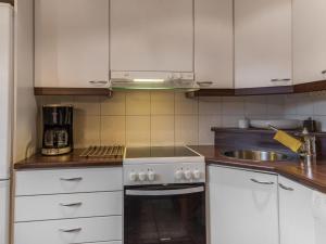 Holiday Home Aurinko-saga by Interhome