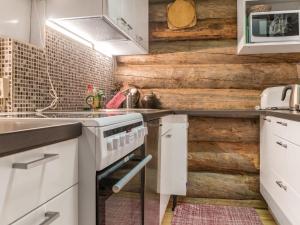 Holiday Home Pohjantähti by Interhome