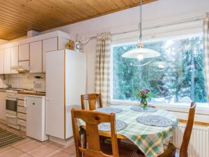 Holiday Home Mäkimökki by Interhome