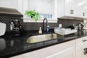 16 -3 Spacious 4BR Worcester Home near Parks