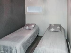 Holiday Home Tyrsky by Interhome