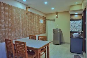 Vista Chembra Service Apartment 20A