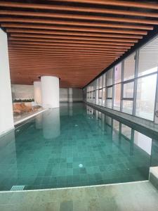 Luxury Executive Suite Antara by Enigma 3BR with Jacuzzi Lvl 8