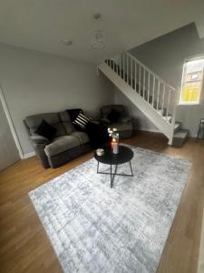 Oakleigh Way, Carlisle - 2 Bedroom, sleeps 4, Fully furnished