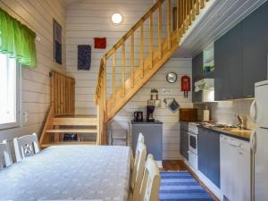 Holiday Home Kierinniemi by Interhome
