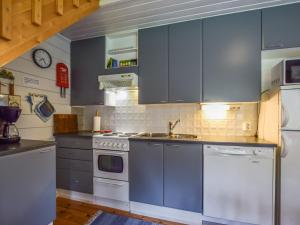 Holiday Home Kierinniemi by Interhome