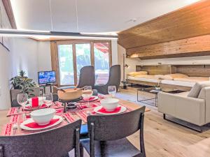 Apartment Eiger Residence Apt-A-425 by Interhome