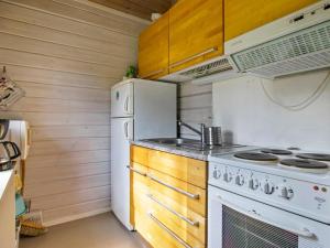 Holiday Home Koskisaari- vaikon loma 2 by Interhome