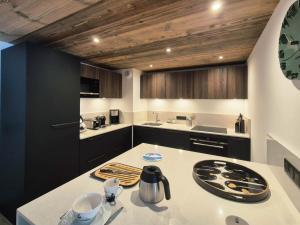 NAGANO 205 | LES GETS | Emplacement exceptionnel en face des pistes au cœur du village | Appartement neuf 3 chambres - 8 personnes