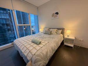 Golden Hours In Olympic Park with Free Parking Pool and View