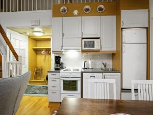 Holiday Home Point vale 1 as 9 by Interhome