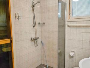 Holiday Home Hovitahko a 1 by Interhome