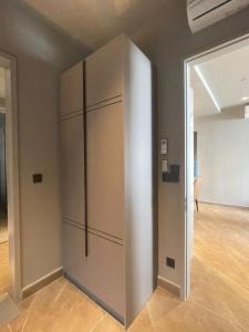Luxury Executive Suite Antara by Enigma 3BR, High Floor with Jacuzzi