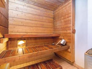 Holiday Home Hot pool cottage ainu by Interhome