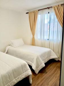 Casa completa en Cuenca para 12 personas WiFi Parqueadero BBQ