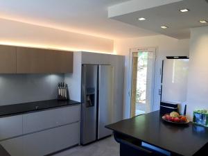 Mas des îles dOr - Vue mer unique, Piscine chauffée, Jacuzzi, Tennis