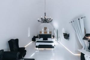 Opera Mansion Santorini