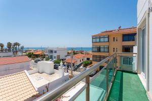 Blife Charlya private rooms at Faro beach