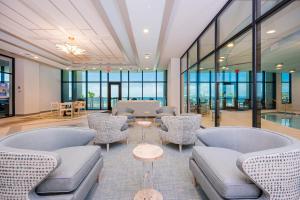 Phoenix Gulf Shores II 1502