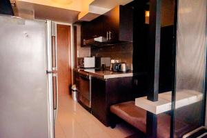 Elegant Condo at ETON Baypark Manila