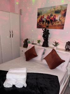 2 Bed room Elegant Apartment in Tangier, just 5 min away from The center, Beach, Mall and TGV