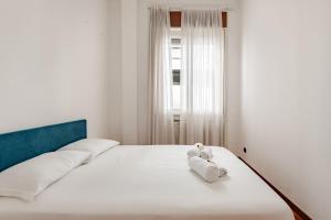 Spacious Home with three Bedroom and Large Kitchen