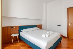 Spacious Home with three Bedroom and Large Kitchen