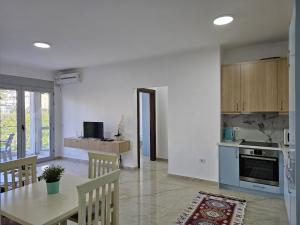 One Bedroom Apartment in Saranda 001