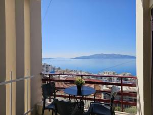 One Bedroom Apartment With Sea View