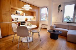2,5 Zi Design Apt near Porsche Museum with Beamer, Netflix, PS5