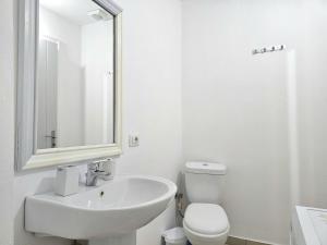 Eri Holiday Apartment 149