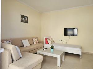 Eri Sea View Apartment 151