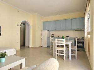 Eri Sea View Apartment 151