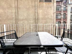 Studio with Balcony by Grand Place for 4