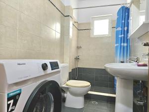 Eri One Bedroom Apartment 155