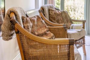 2 Bed in The Hendre oc-h33314